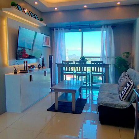 Appartement Epie'S Pad à Tagaytay City Extérieur photo